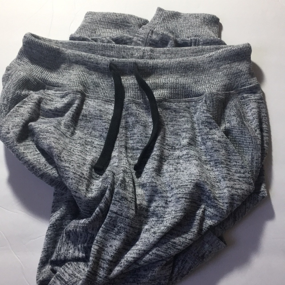 🔥Athleta Gray Jogger Pants with Pockets sz. S